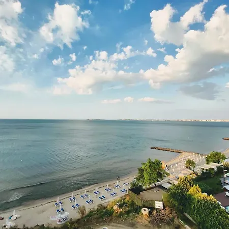 Exklusives Am Azurblauen Meer Lägenhet
